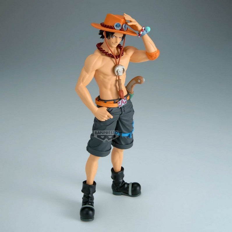 ONE PIECE - Figurine 20 cm grandline - Portgas D.ace