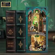 BOOK NOOK KIT - DIY - Salle Commune Sombre - 150pc + Eclairage LED